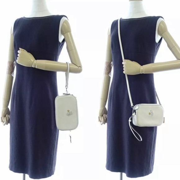 Coach X Mickey Mouse..SoldOut! Limited Edition Crossbody Clutch - Picture 15 of 16